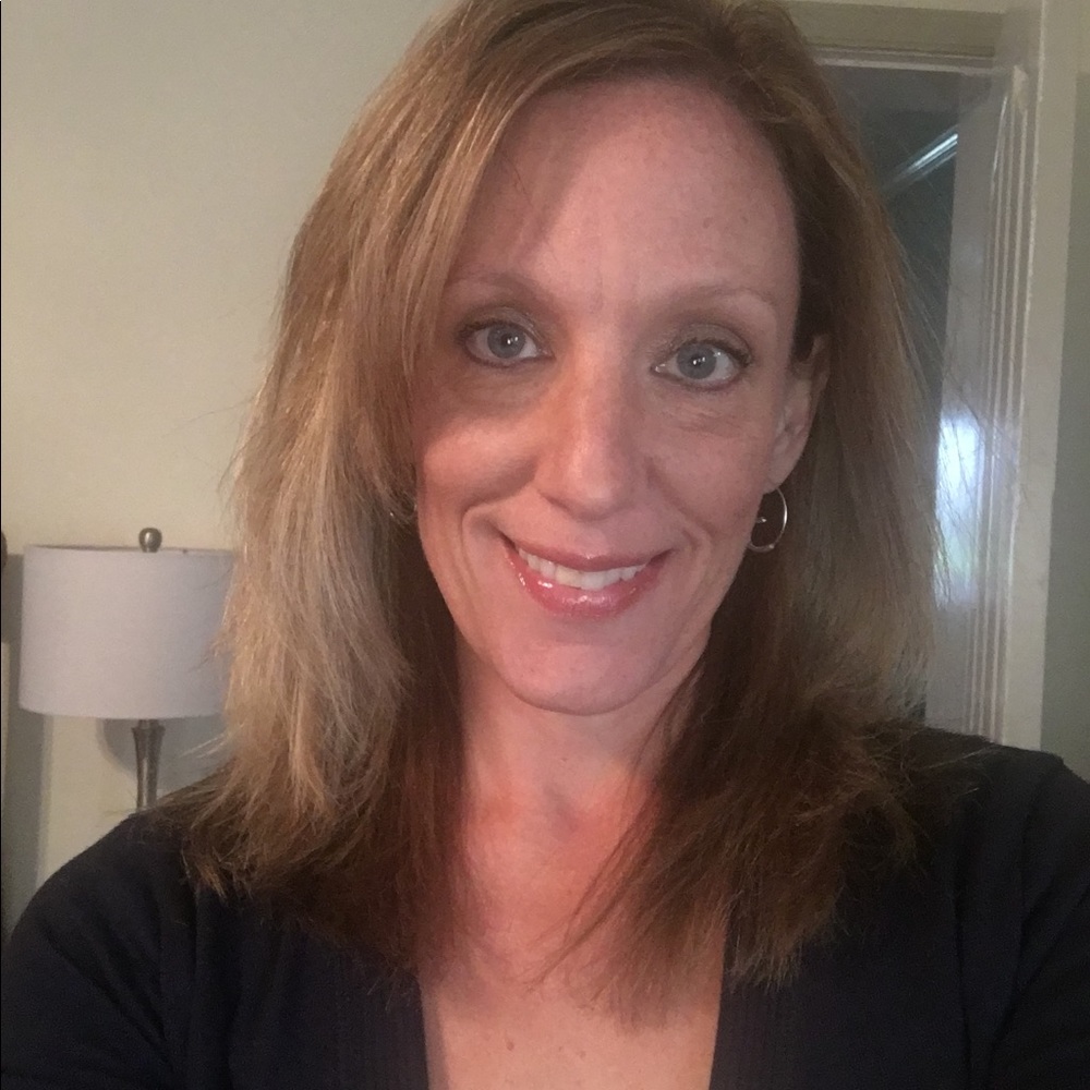 Meet your Posher, Dana